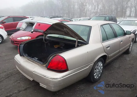 1998 Mercury Grand Marquis z USA, uszkodzony, nr VIN 2MEFM74W0WX670923